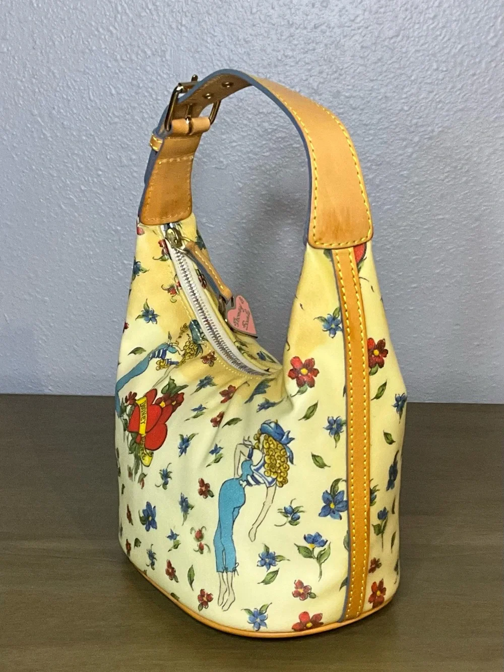 Dooney & Bourke dooney bourke